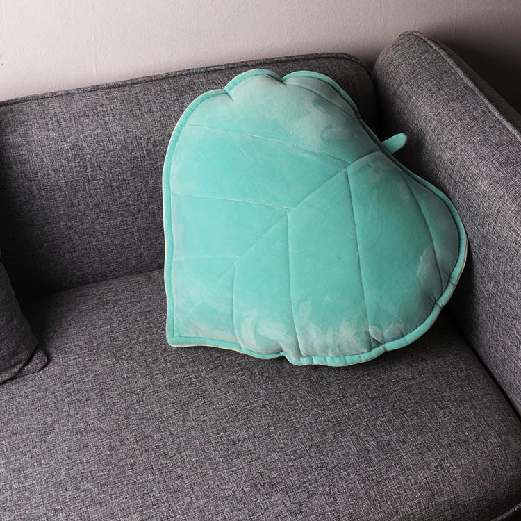 3D Heart Leaf Throw Cushion | Cute Heart Throw Pillow