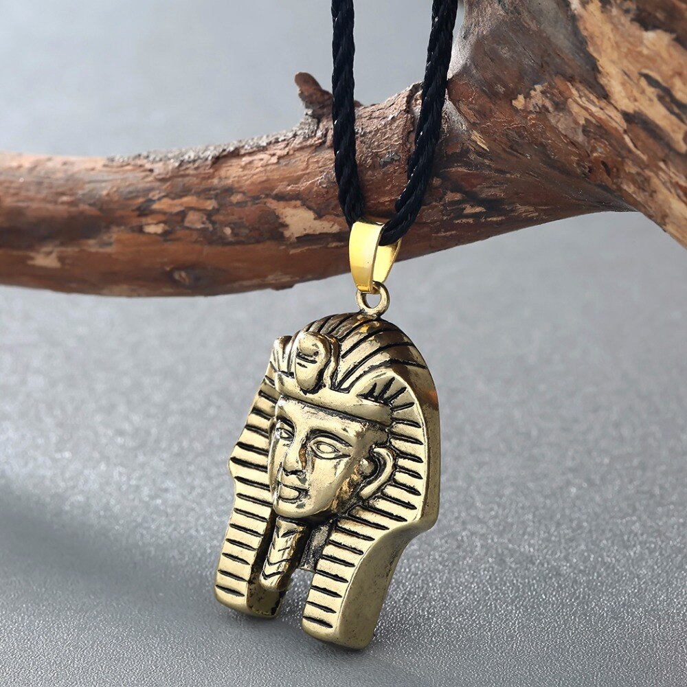 Gold Egyptian Isis Necklace – atelierdivin