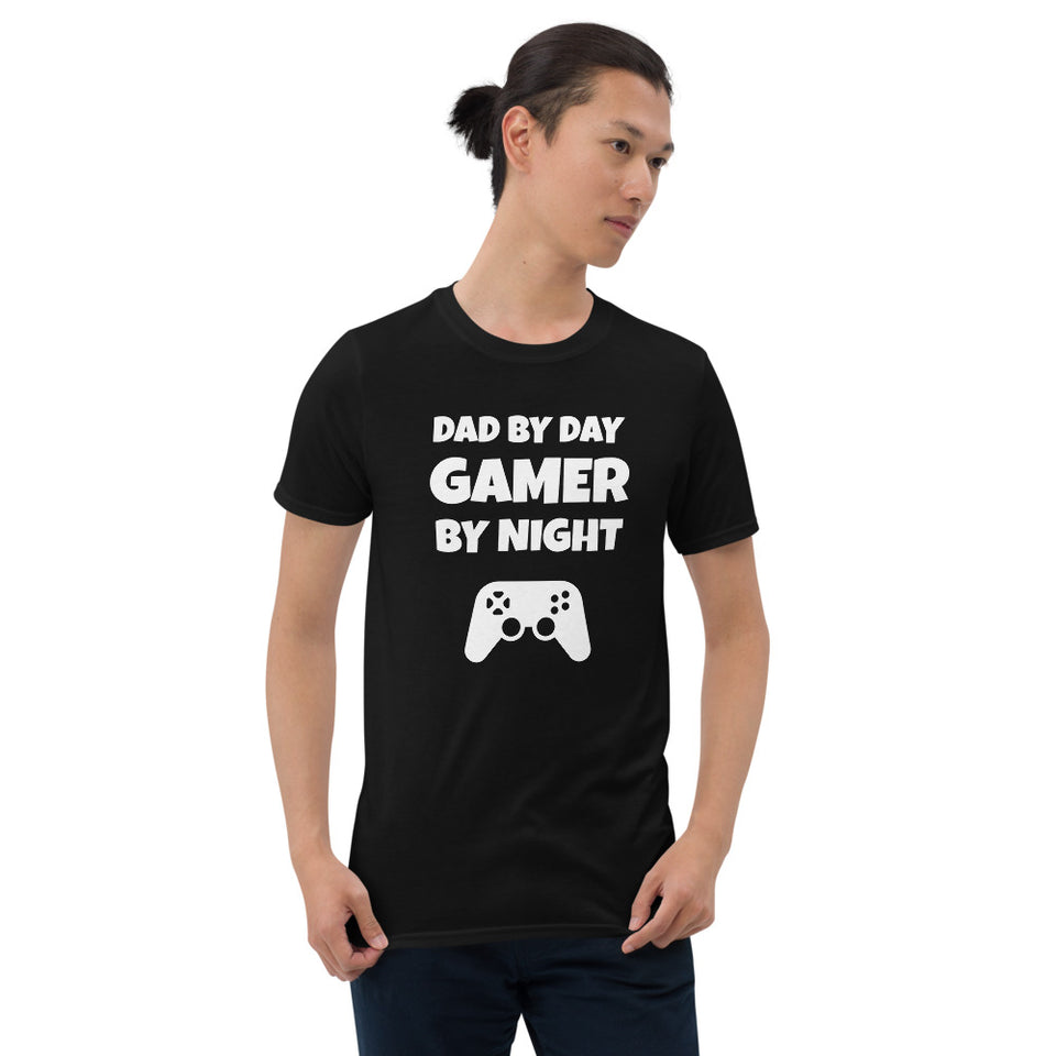 Dad By Day Gamer By Night Unisex T-Shirt