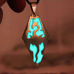 Glowing Dragon Necklace Glowing Dragon Necklace